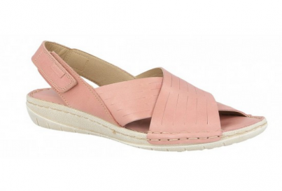 Volvemos a las andadas con nuestros zapatos mujer Laura Azaña.