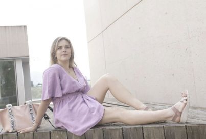 Sandalias planas mujer: combina comodidad y estilo en los días más calurosos